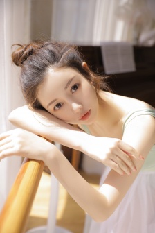 征服了同学的贵妇麻麻